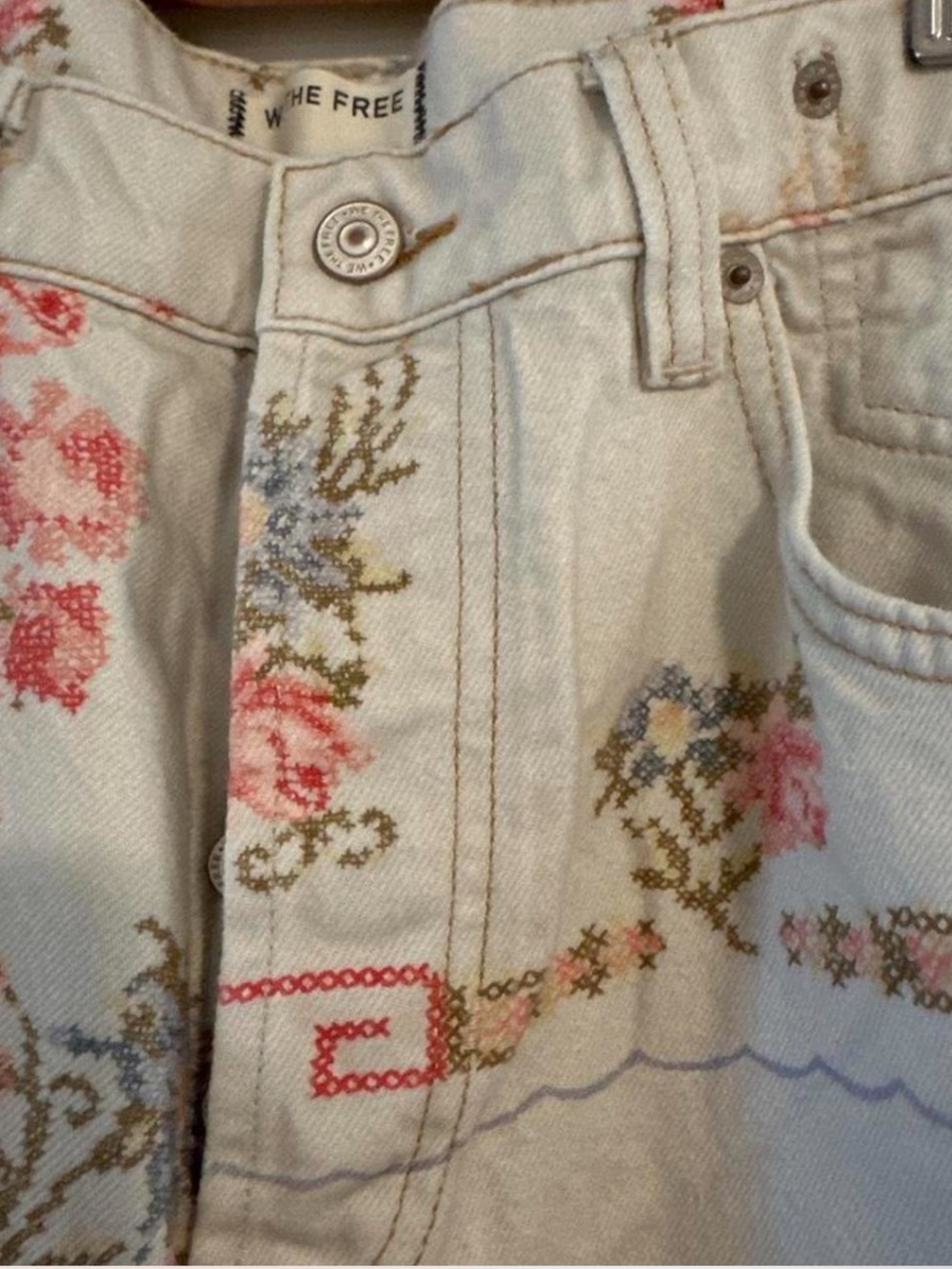 Free People We The Free Eden Printed Slouchy Flare Jeans Floral 30 NWOT - Picture 5 of 6